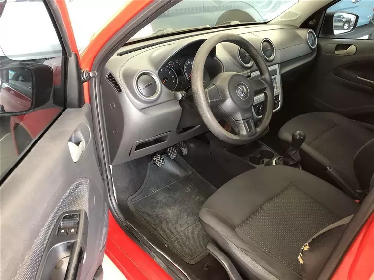 Volkswagen Gol Vermelho 13