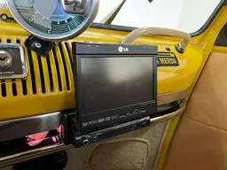 Volkswagen Kombi