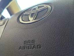 Toyota Hilux SW4
