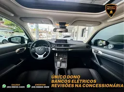 Lexus CT200H