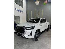 Toyota Hilux SW4