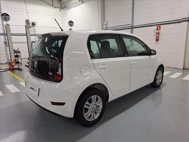 Volkswagen UP Branco 6