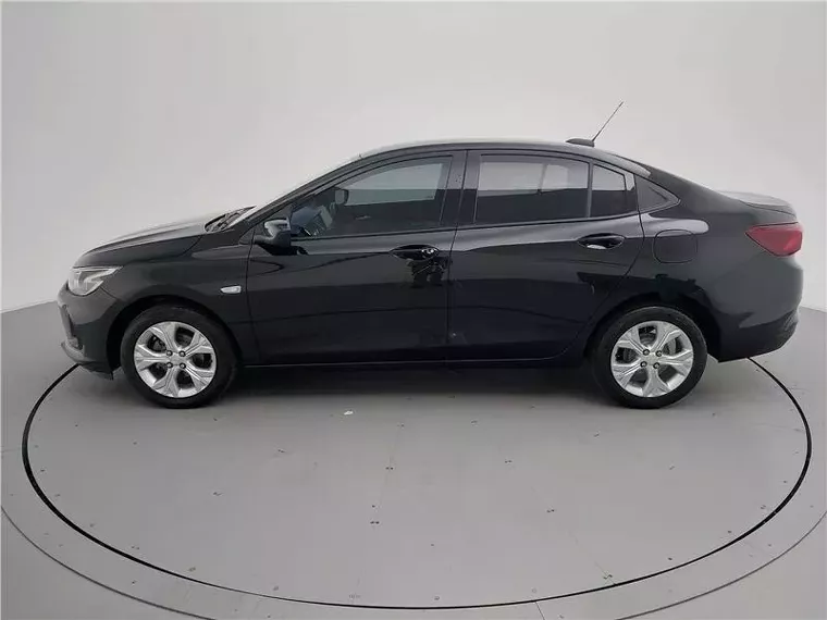 Chevrolet Onix Preto 13