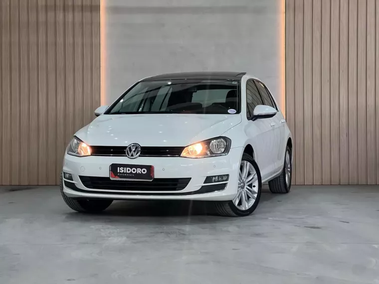 Volkswagen Golf Branco 1