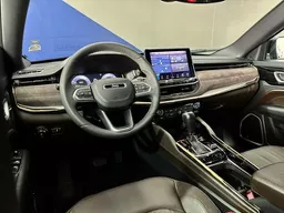Jeep Commander