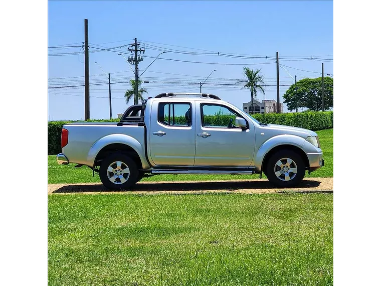 Nissan Frontier Prata 9