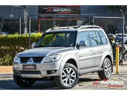 Pajero TR4