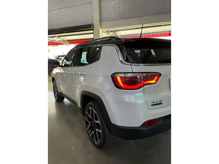 Jeep Compass Branco 11