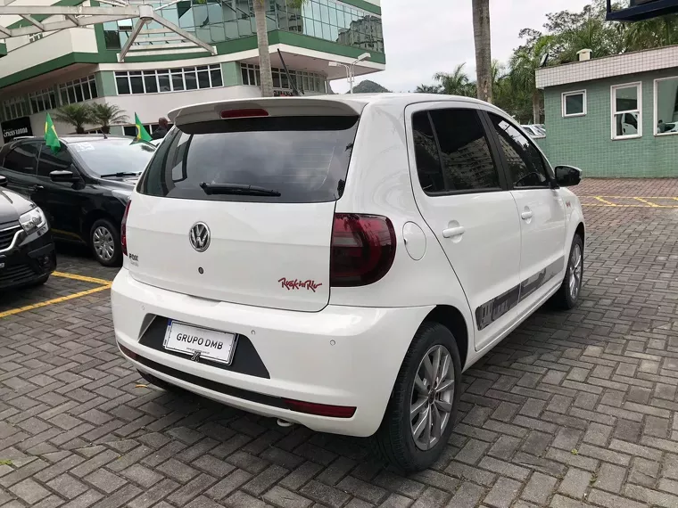 Volkswagen Fox Branco 5