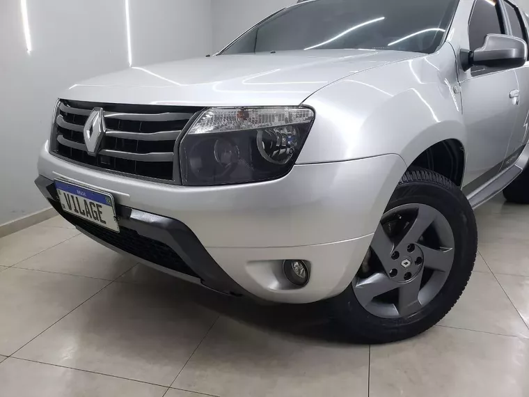 Renault Duster Prata 9