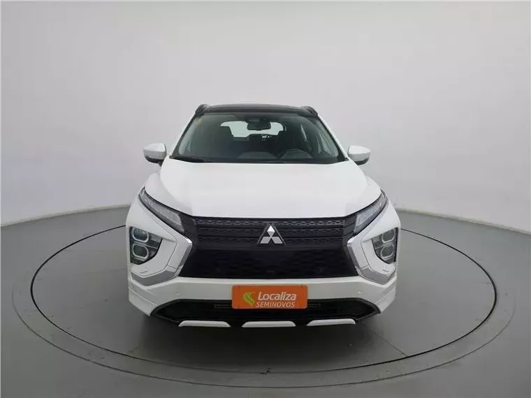 Mitsubishi Eclipse Cross Branco 12