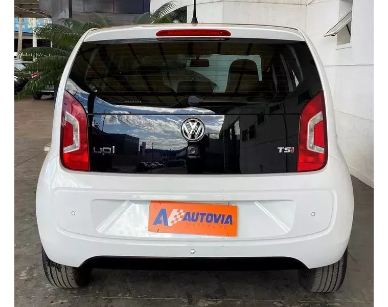 Volkswagen UP Branco 7