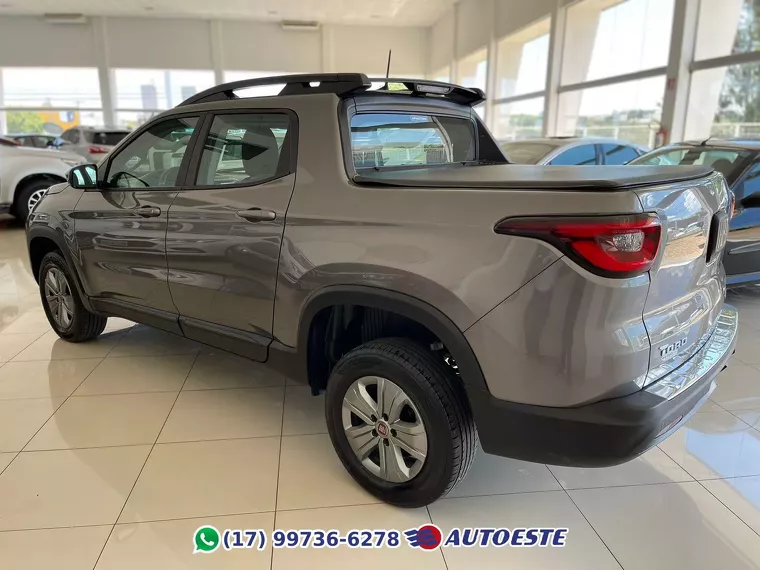 Fiat Toro Cinza 6