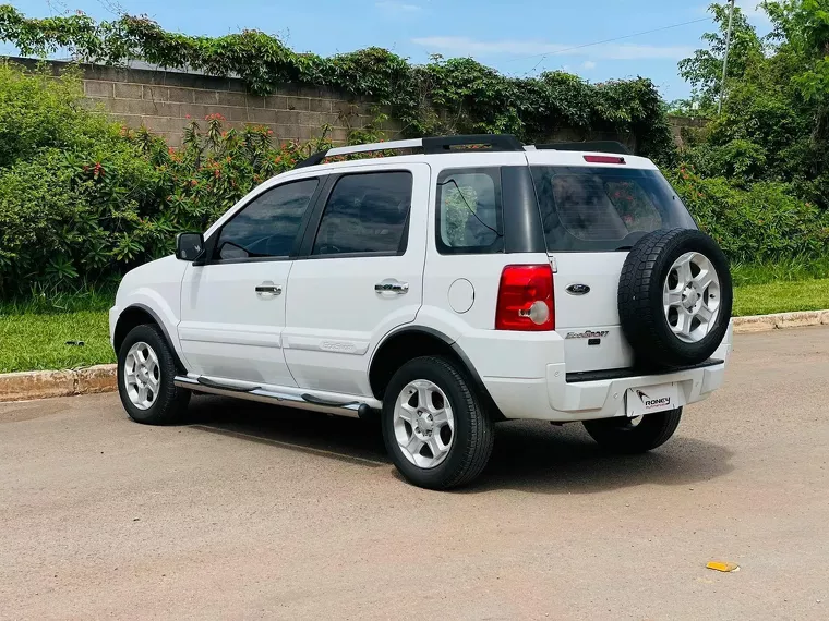 Ford Ecosport Branco 8