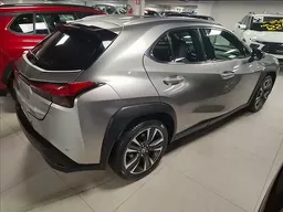 Lexus UX 250H