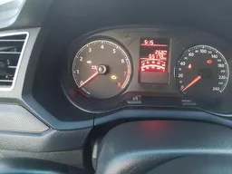 Volkswagen Voyage