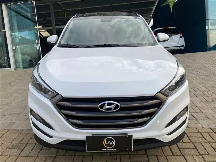 Hyundai Tucson Branco 10