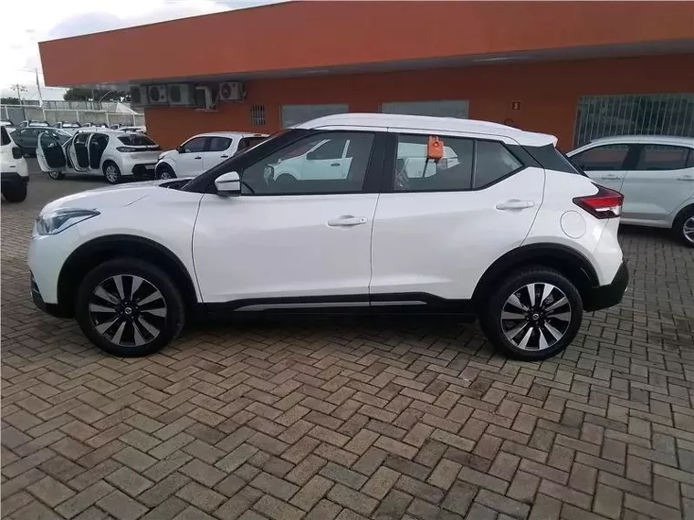 Nissan Kicks Branco 1