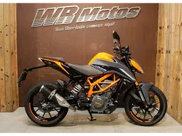 390