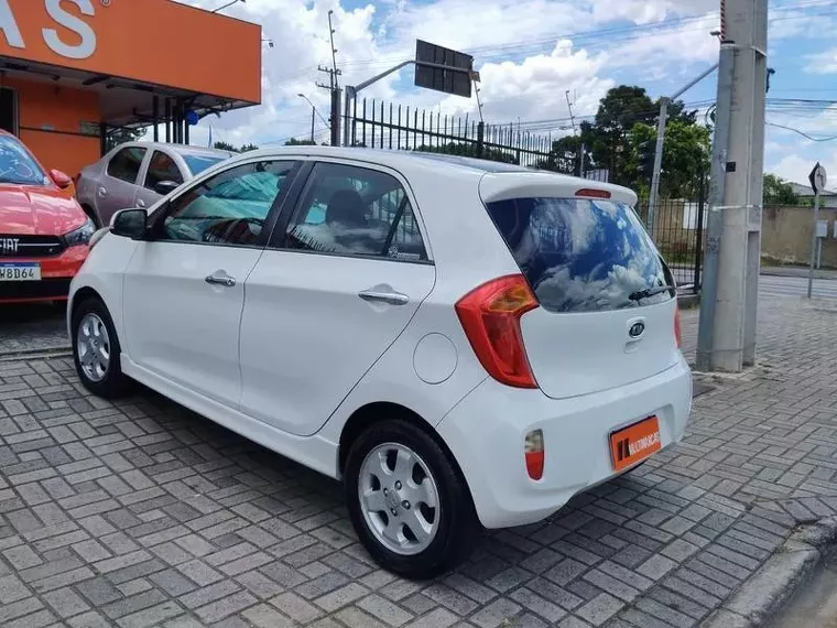 KIA Picanto Branco 6