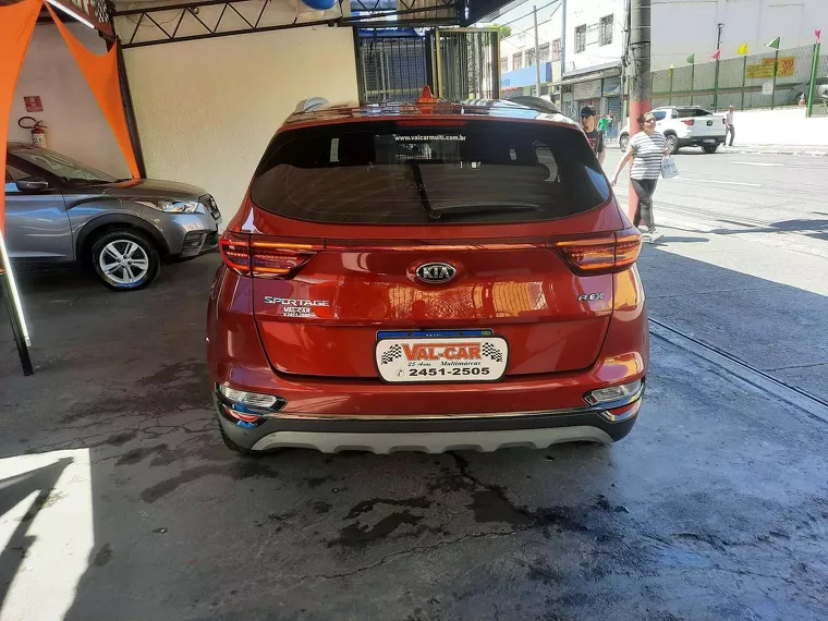 KIA Sportage Vinho 11