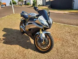 YZF R6