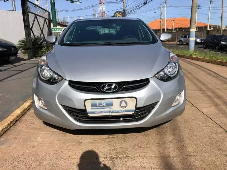 Hyundai Elantra Prata 7