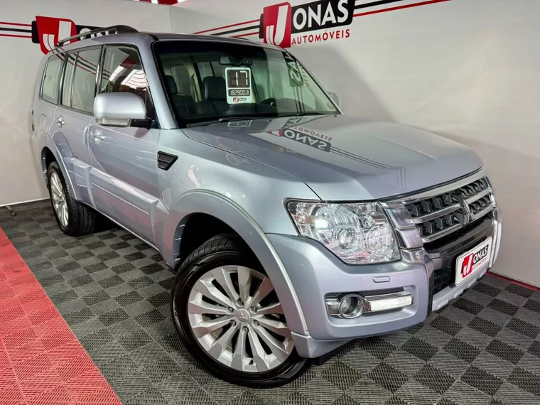 Mitsubishi Pajero Full 3.2 HPE 4X4 16V TURBO INTERCOOLER DIESEL 2P AUTOMÁTICO 2017