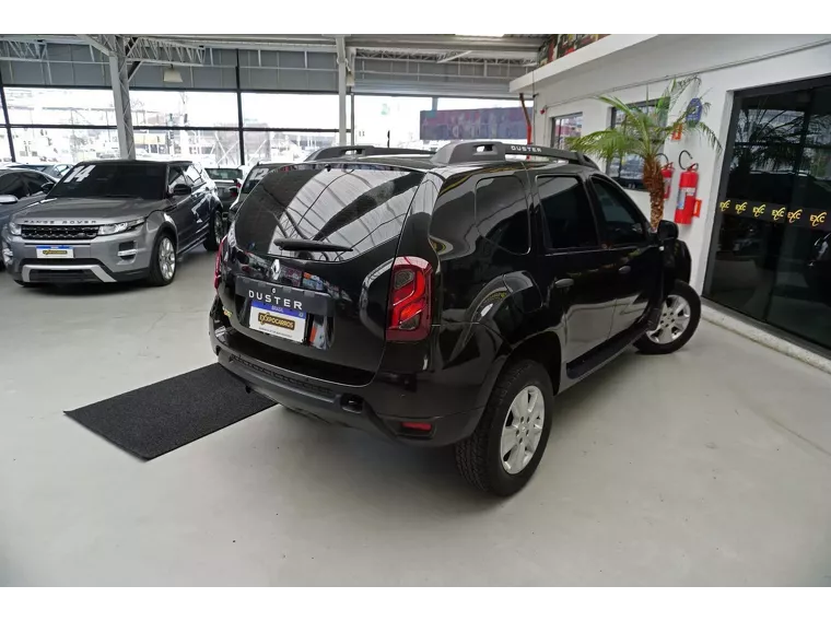 Renault Duster Preto 3