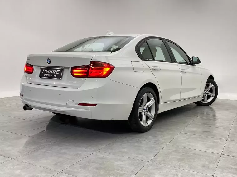 BMW 316i Branco 12