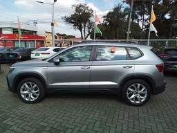 Volkswagen Taos