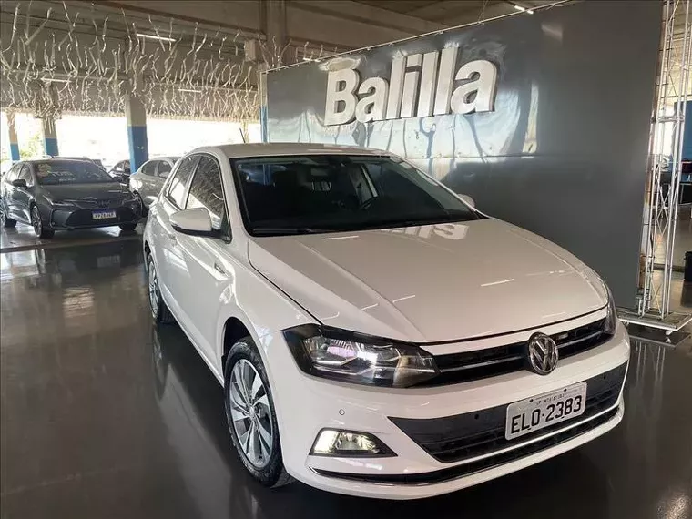 Volkswagen Polo Hatch Branco 2