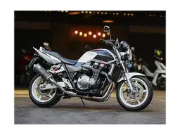 CB 1300