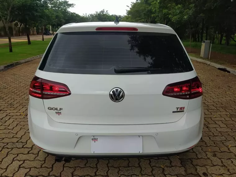 Volkswagen Golf Branco 1