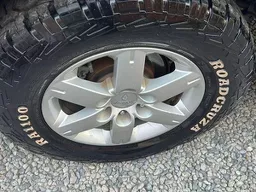 Mitsubishi Pajero Full
