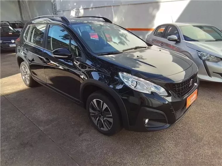 Peugeot 2008 Preto 8