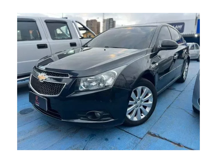 Chevrolet Cruze Preto 1