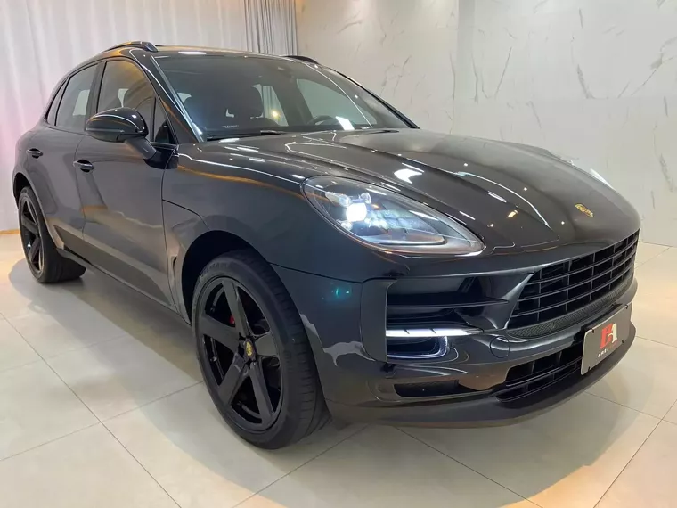 Porsche Macan Preto 11