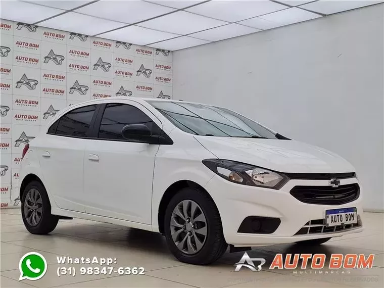 Chevrolet Onix Branco 15