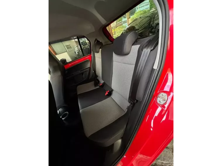 Volkswagen UP Vermelho 3