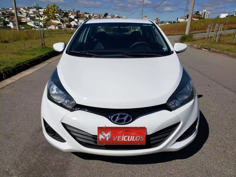 Hyundai HB20S Branco 7