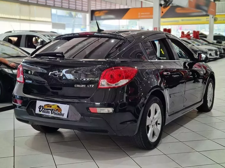 Chevrolet Cruze Preto 19