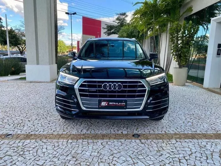 Audi Q5 Preto 2