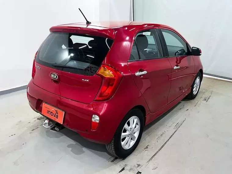 KIA Picanto Vermelho 4