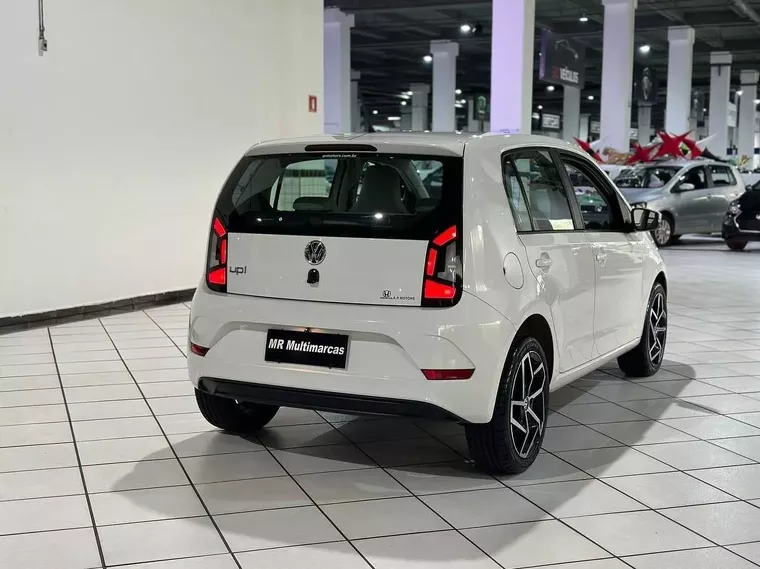 Volkswagen UP Branco 12