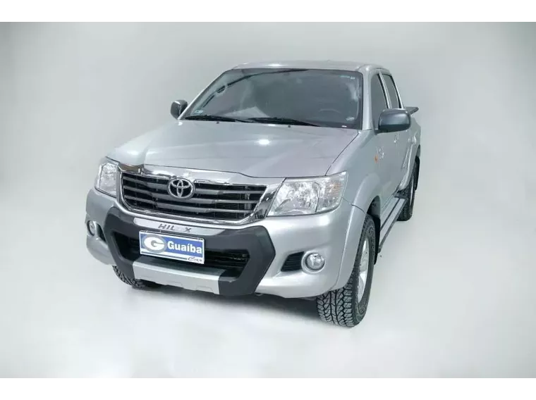 Toyota Hilux Prata 15