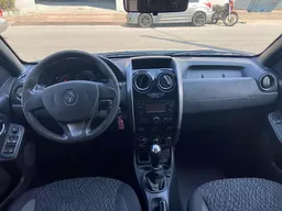 Renault Duster Oroch
