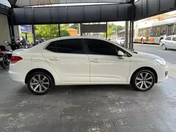 Citroën C4 Lounge