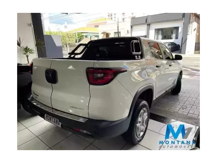 Fiat Toro Branco 8