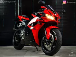 CBR 600